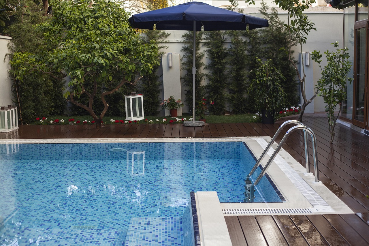 Pool resurfacing and remodeling in Henderson, NV
